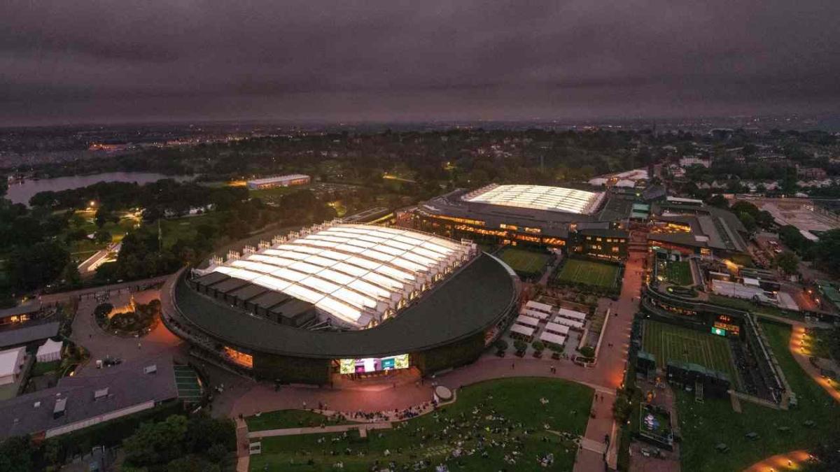 Wimbledon's two main courts from the sky: Centre Court and Court No 1